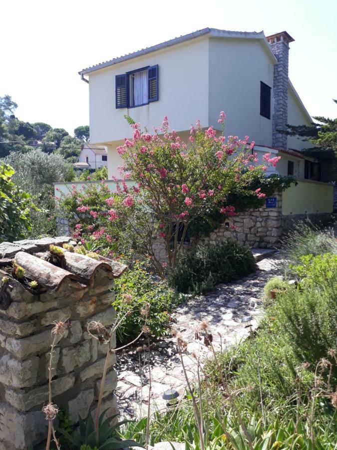 Holiday Home Villa Esperanca Veli Lošinj Eksteriør billede